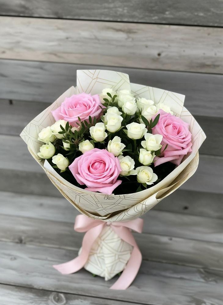 Букет цветов из: Розы в Каргинской
