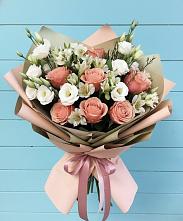 Букет цветов из:  Розы, Альстромерии и Лизиантусы в Каргинской