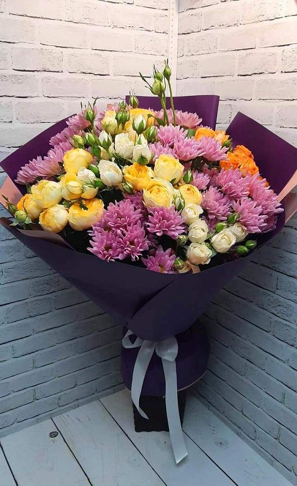 Букет цветов из: Хризантемы и Розы в Каргинской