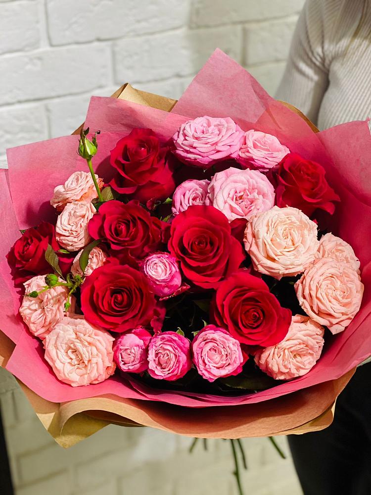 Букет цветов из: Розы в Каргинской