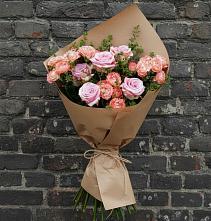 Букет цветов из:  Розы в Каргинской