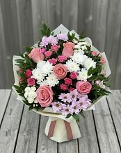 Букет цветов из:  Альстромерии, Гвоздики, Розы и Хризантемы в Каргинской