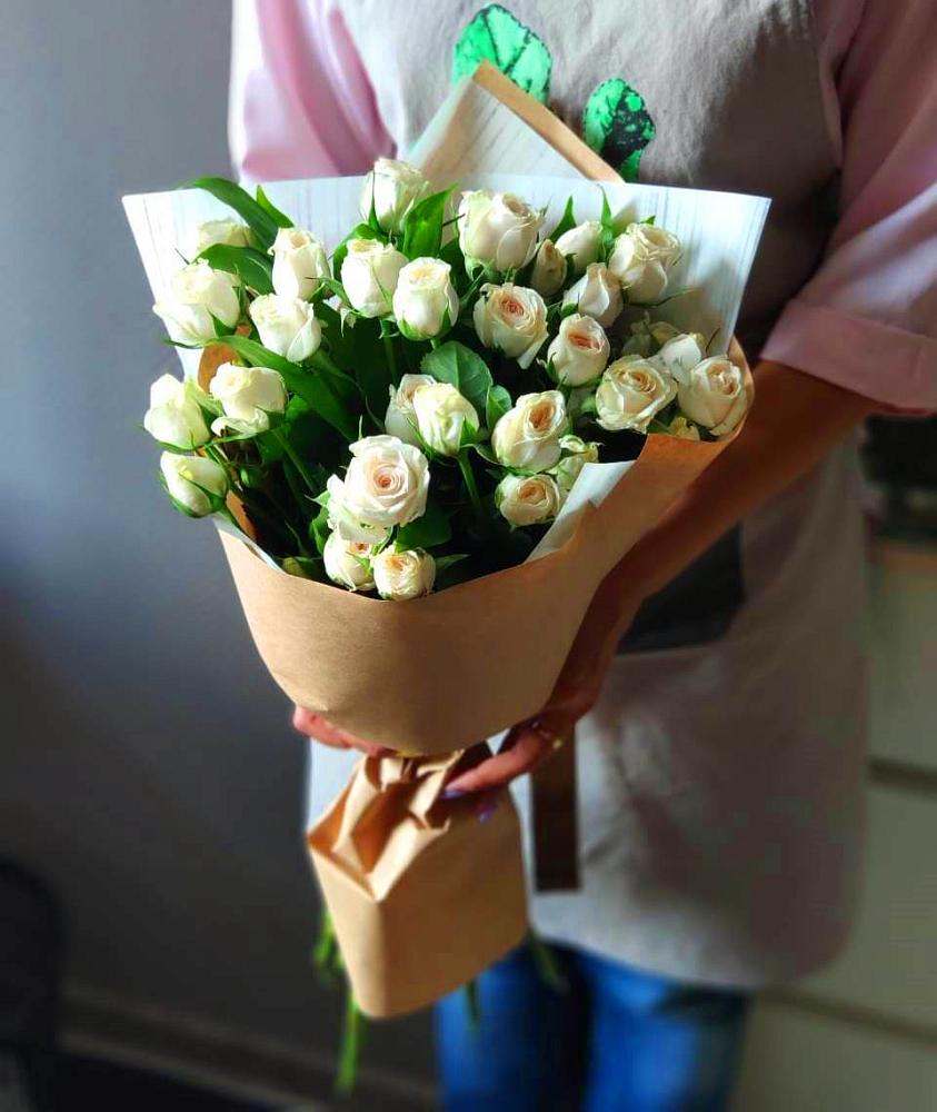 Букет цветов из: Розы в Каргинской