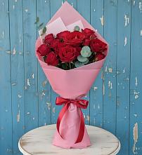 Букет цветов из:  Розы в Каргинской