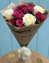 Букет цветов из:  Розы в Каргинской