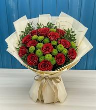 Букет цветов из:  Розы и Хризантемы в Каргинской