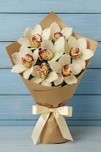 Букет цветов из:  Орхидеи и Розы в Каргинской